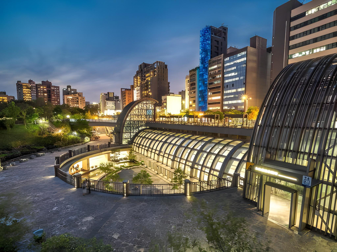 Exterior & Views, Liho Hotel - Hankou, Taipei City