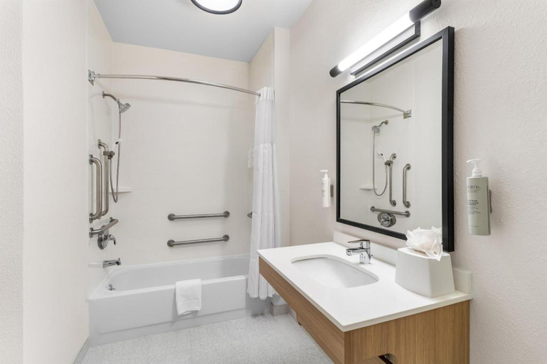 Bathroom 2, Spark by Hilton Dayton Fairborn, Greene