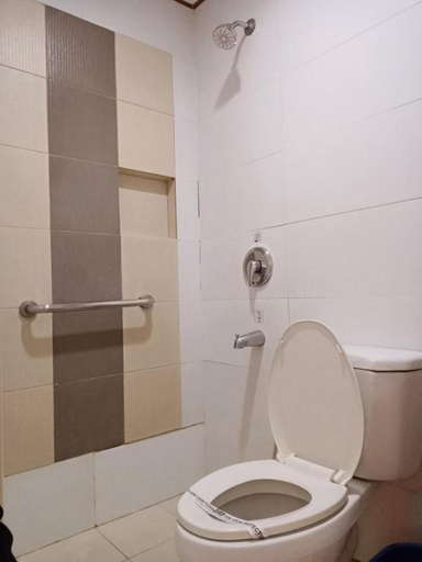Bathroom 4, Hotel Sogo EDSA Caloocan, Kalookan City