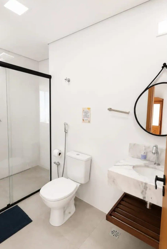 Bathroom 3, Villaggio 2, São Sebastião