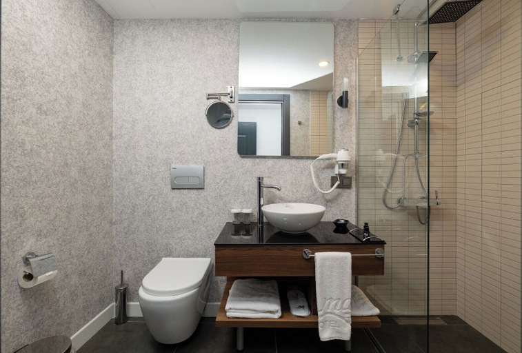 Bathroom, May Hotel Bosphorus, Üsküdar