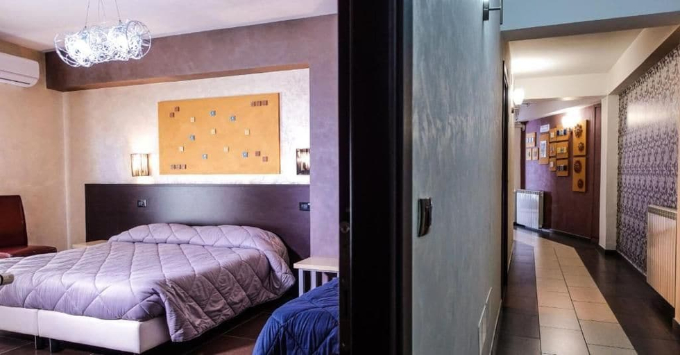 Bedroom 5, Hotel Miramonti, Palermo