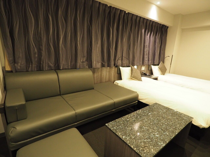 Interior 3, Crecer Kamata, Ōta