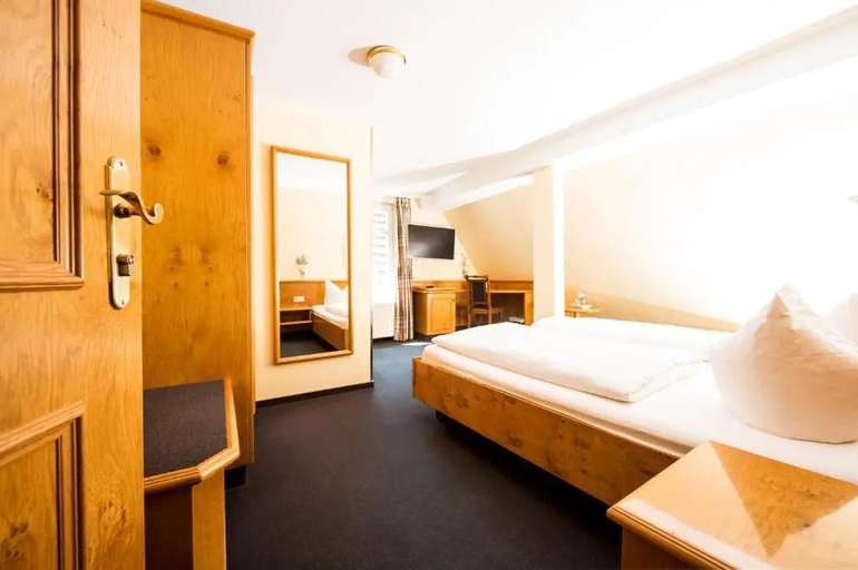 Bedroom, Stadthotel Waldhorn, Esslingen
