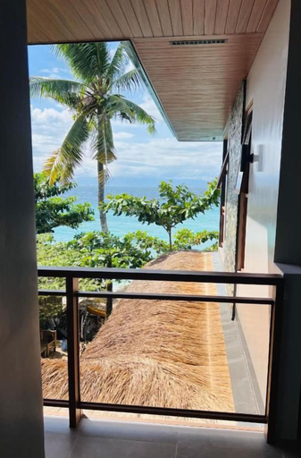 Property grounds 4, Seajour Beach Resort, Ginatilan
