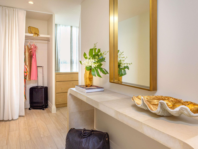 Bathroom 5, SLS Baha Mar