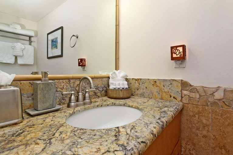 Interior 4, Summer Sale! Oceanfront Studio With Panoramic Views & Private Lanai - MK 506, Maui