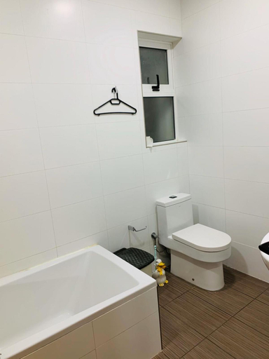 Bathroom 3, Hostel Malti, St Julian's