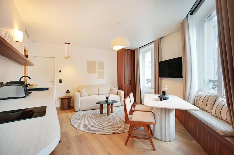 Living area 2, Appartements Ramey, Paris