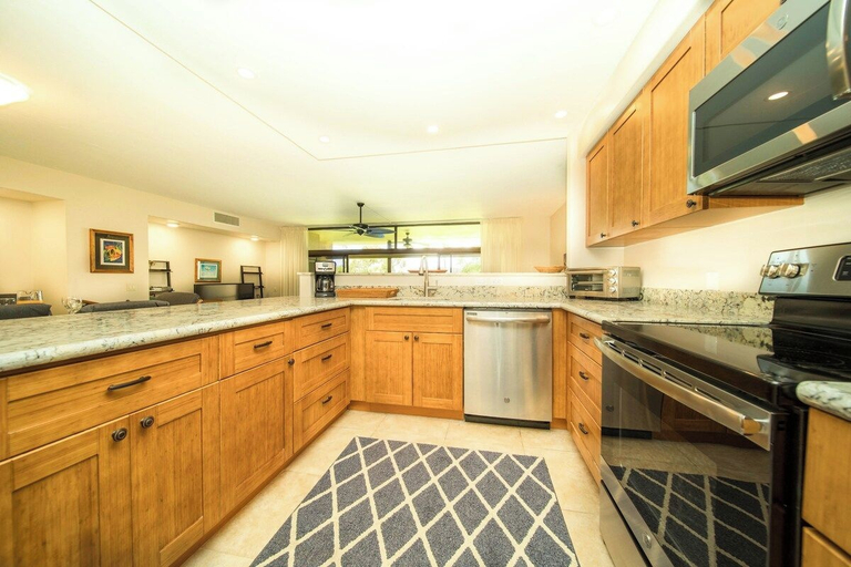 Interior 4, Relaxing 2BD on Golf Course w Pool, AC - KRL B303, Maui