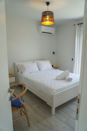 Room 4, mentoros villas, Ionian Islands