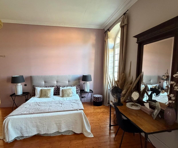 Bedroom 2, Chateau Des Eyres, Gironde