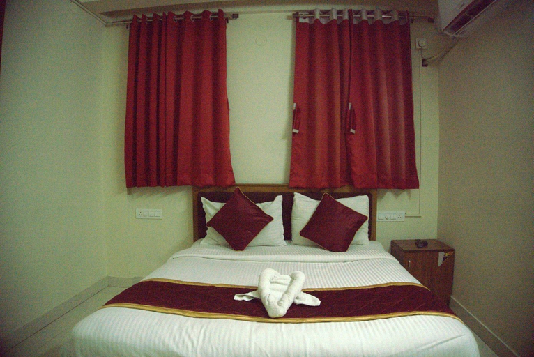 Room 4, Pop Tavern Le fort Luxe, Thiruvananthapuram