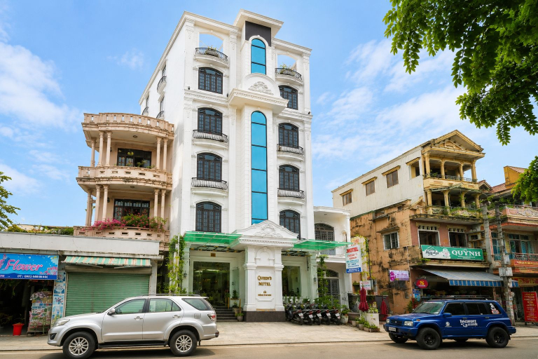 Exterior & Views 2, OYO Queen's Motel, Huế