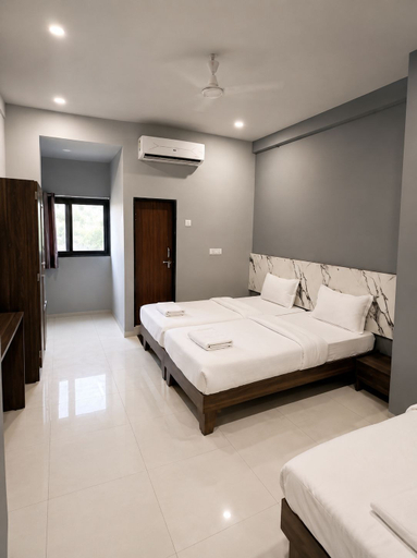 Room 3, Hotel Shivaaye Inn, Jamnagar