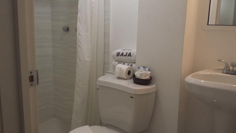 Bathroom 3, HOTEL BAJA, Tijuana