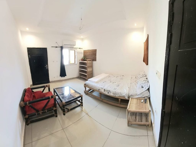 Room 2, Room-beautiful Private Room With Private, Bamako