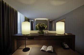 Others 2, Radisson Blu CDG Airport Terminal Hotel, Paris, Seine-Saint-Denis