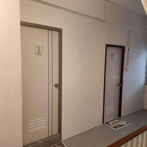 Interior 4, The Layover Donmueang Airport Hostel, Don Muang