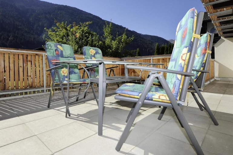Outdoor dining 4, Aktiv-Ferienwohnung Montafon, Bludenz