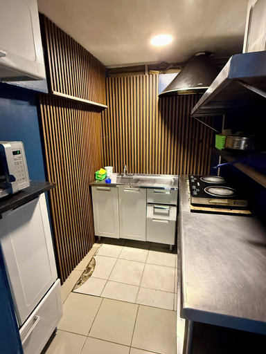 Private kitchen, Hostel R&A, Mexico City