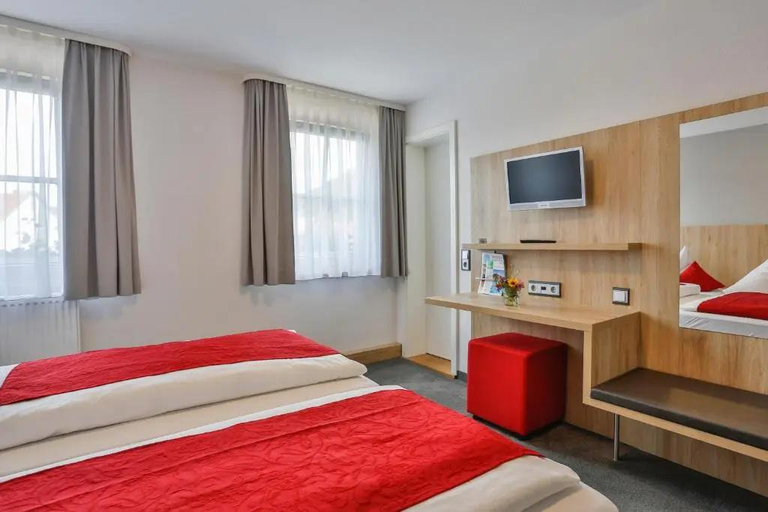 Bedroom 2, Gasthof Restaurant Hirsch, Göppingen
