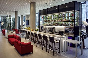 Others 4, Radisson Blu CDG Airport Terminal Hotel, Paris, Seine-Saint-Denis