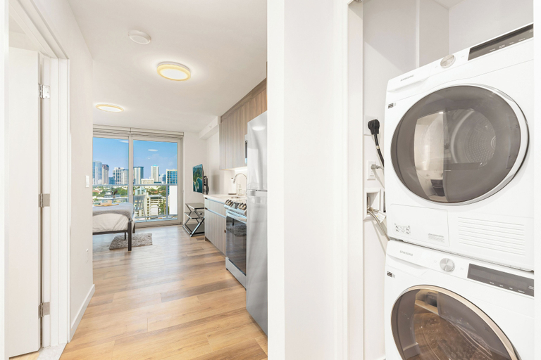 Exterior 5, Chic Studio With Skyline Views at The Park on Keeaumoku, Honolulu