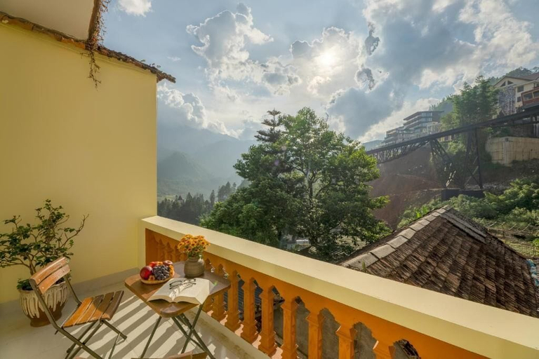 Outdoor dining 5, Sapa Fansipan View House, Sa Pa