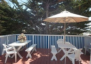 Others 2, Bay Breeze Inn, Monterey