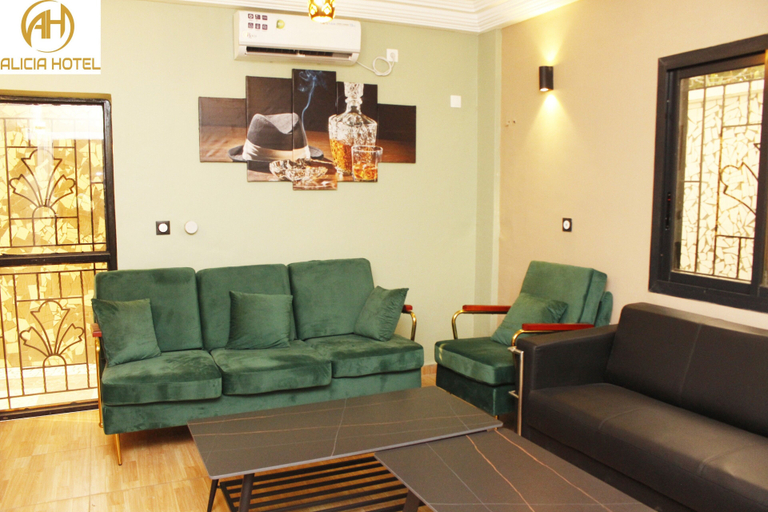 Others 5, Alicia Hotel, Wouri