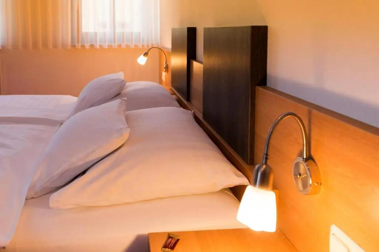 Bedroom 3, Hotel Treppengasse T5, Altenburger Land