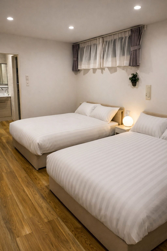 Room 3, Revo Hotel Ueno, Taitō