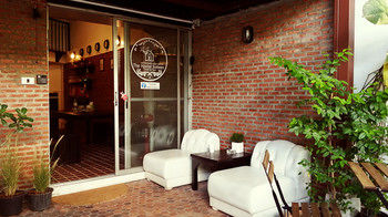 Others 5, Home16 Hostel 16, Khlong Toey