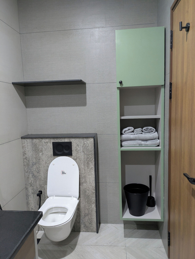 Bathroom 2, Abhimaan, Mysore