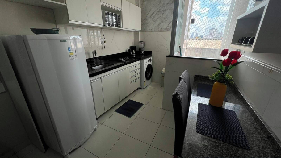 Private kitchen, Apto 303 2 Qtos 15 min do Centro, Belém