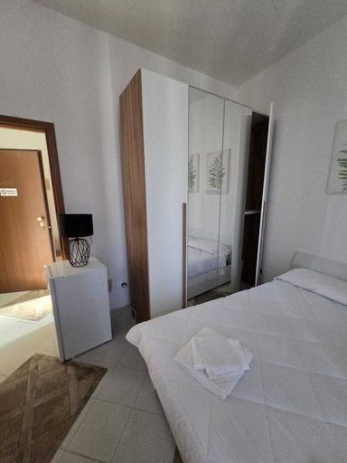 Room 4, Hermoso Housing Affittacamere Spinetta, Alessandria
