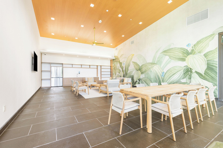Exterior 2, Chic Studio With Skyline Views at The Park on Keeaumoku, Honolulu