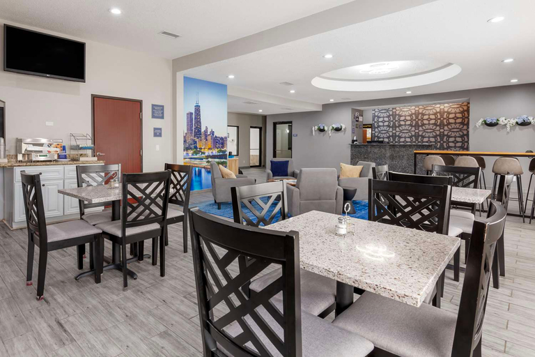 Food & Drinks 5, Best Western Sycamore Inn, De Kalb