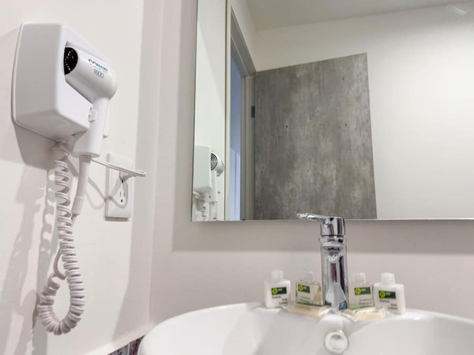 Bathroom 3, SR Hotel, Zapopan