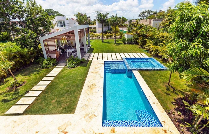 Pool 3, Villa Palmera 4BR Villa Private Pool BBQ, Salvaleon de Higuey
