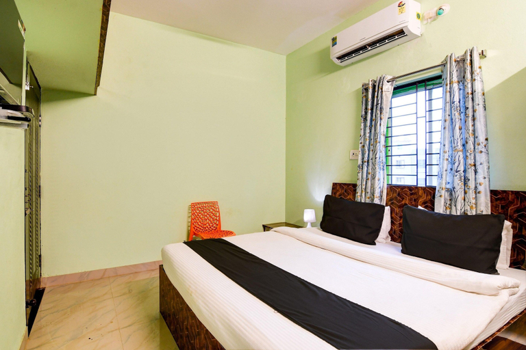 Room 3, Deluxe Room Star Light, Cuttack