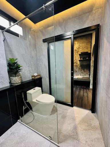 Bathroom, Siri Water Park & Resort, Muang Lamphun