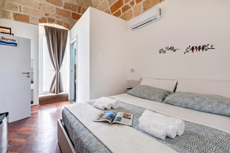 Bedroom 5, Tresor Rooms, Bari