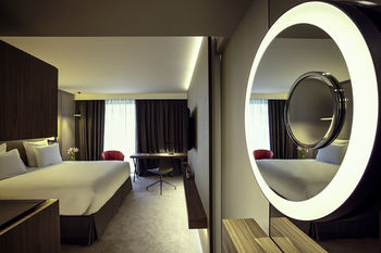 Others 1, Radisson Blu CDG Airport Terminal Hotel, Paris, Seine-Saint-Denis