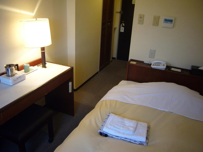 Bedroom 4, Hotel Crown Hills Nakamura, Shimanto City