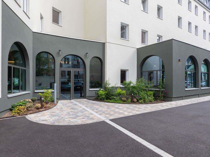 Exterior & Views 2, ibis Styles Strasbourg Centre République, Bas-Rhin