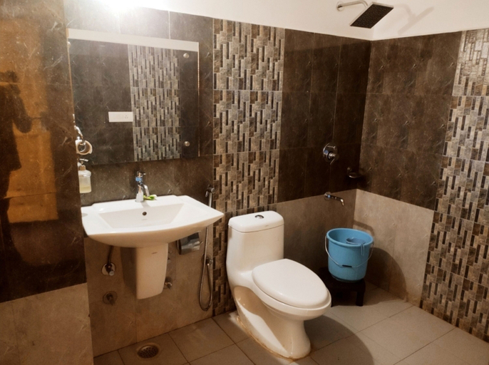 Bathroom, The Hunder Eco Villa, Leh