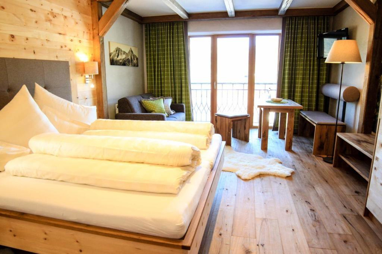 Bedroom, Hotel Bogner Hof, Reutte