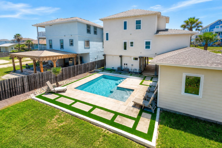 Sport & Beauty 4, Gone Coastal with Ocean Views, Nueces